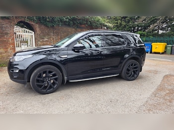 Used Land Rover Discovery Sport 2018 for sale - 78207029: Photo