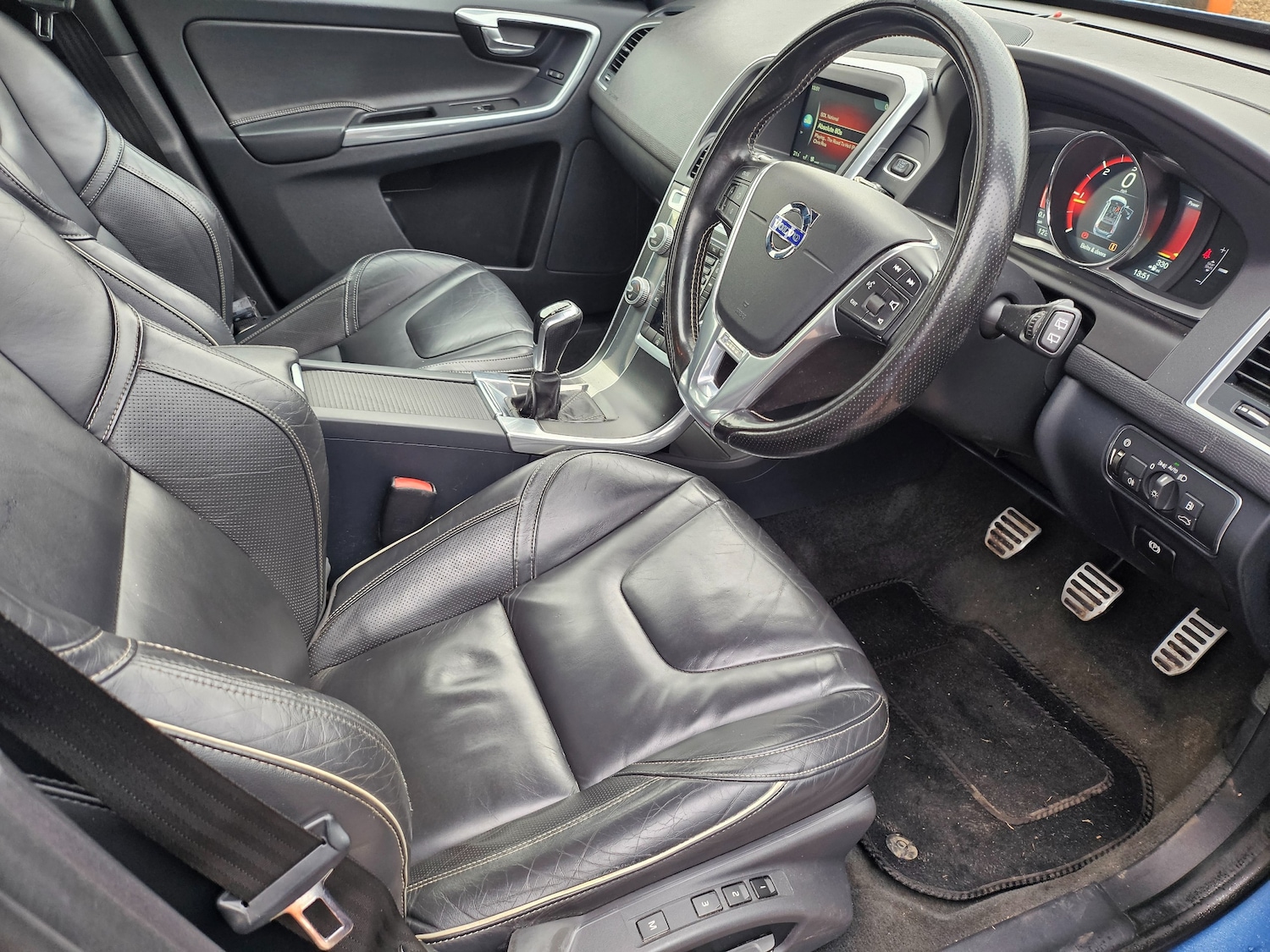 Used Volvo XC60 2015 for sale - 77692058: Photo 9