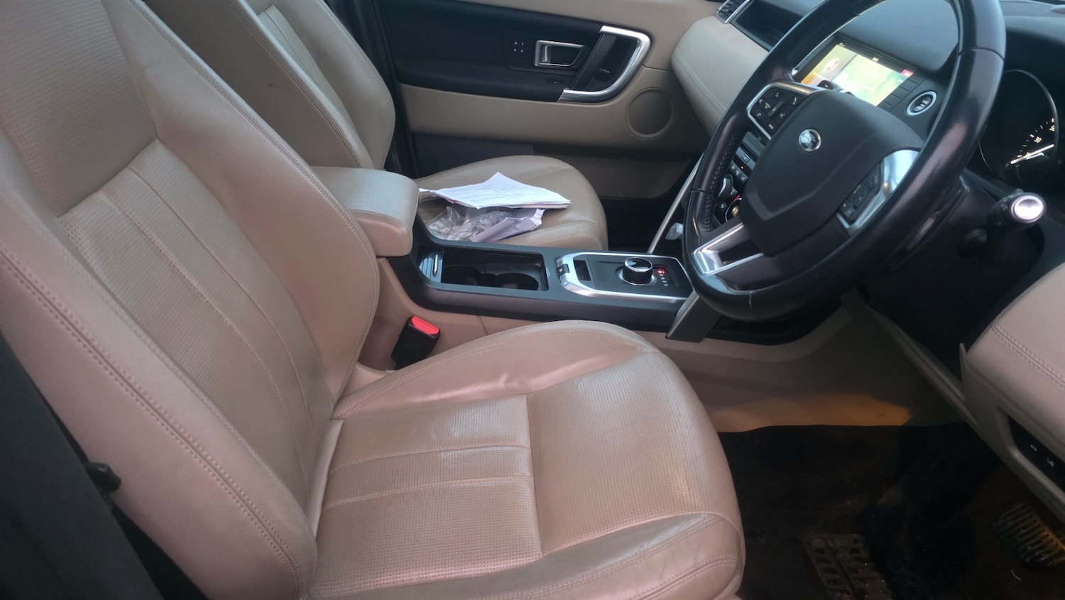 Used Land Rover Discovery Sport 2016 for sale - 77303846: Photo 8