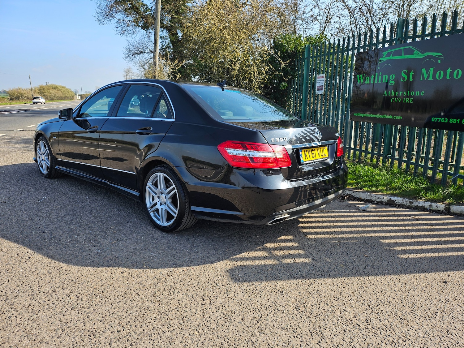 Used Mercedes-Benz E Class 2011 for sale - 77979112: Photo 13
