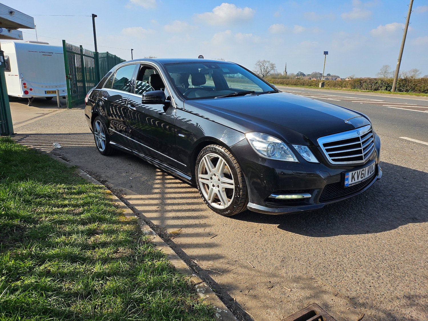 Used Mercedes-Benz E Class 2011 for sale - 77979112: Photo 7