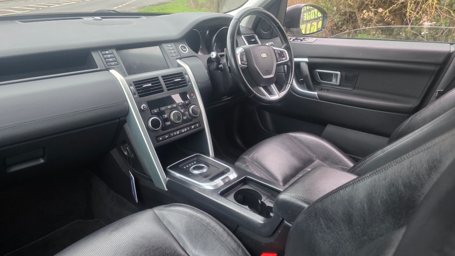 Used Land Rover Discovery Sport 2016 for sale - 77329397: Photo 10