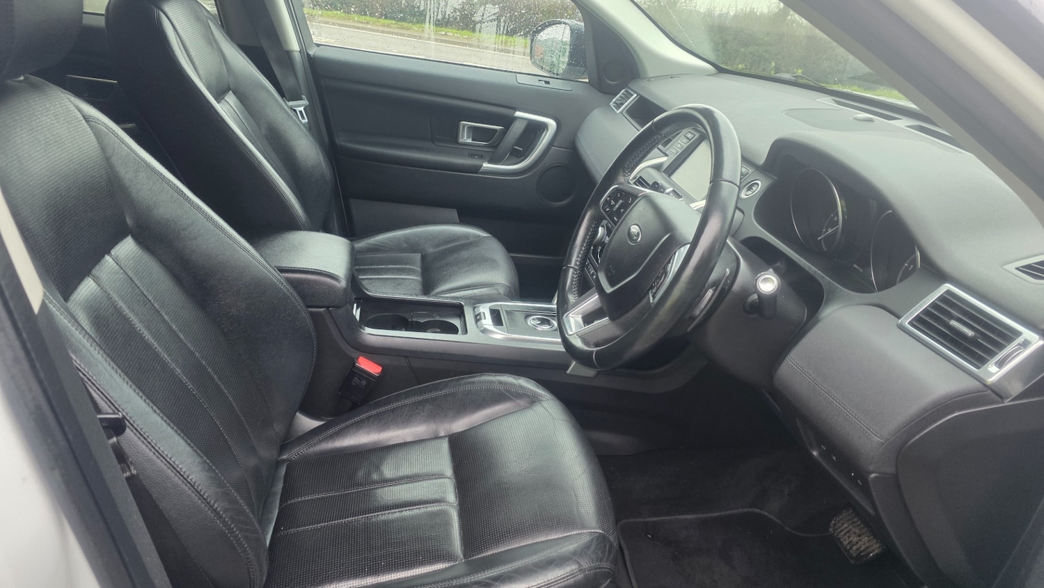 Used Land Rover Discovery Sport 2016 for sale - 77329397: Photo 23