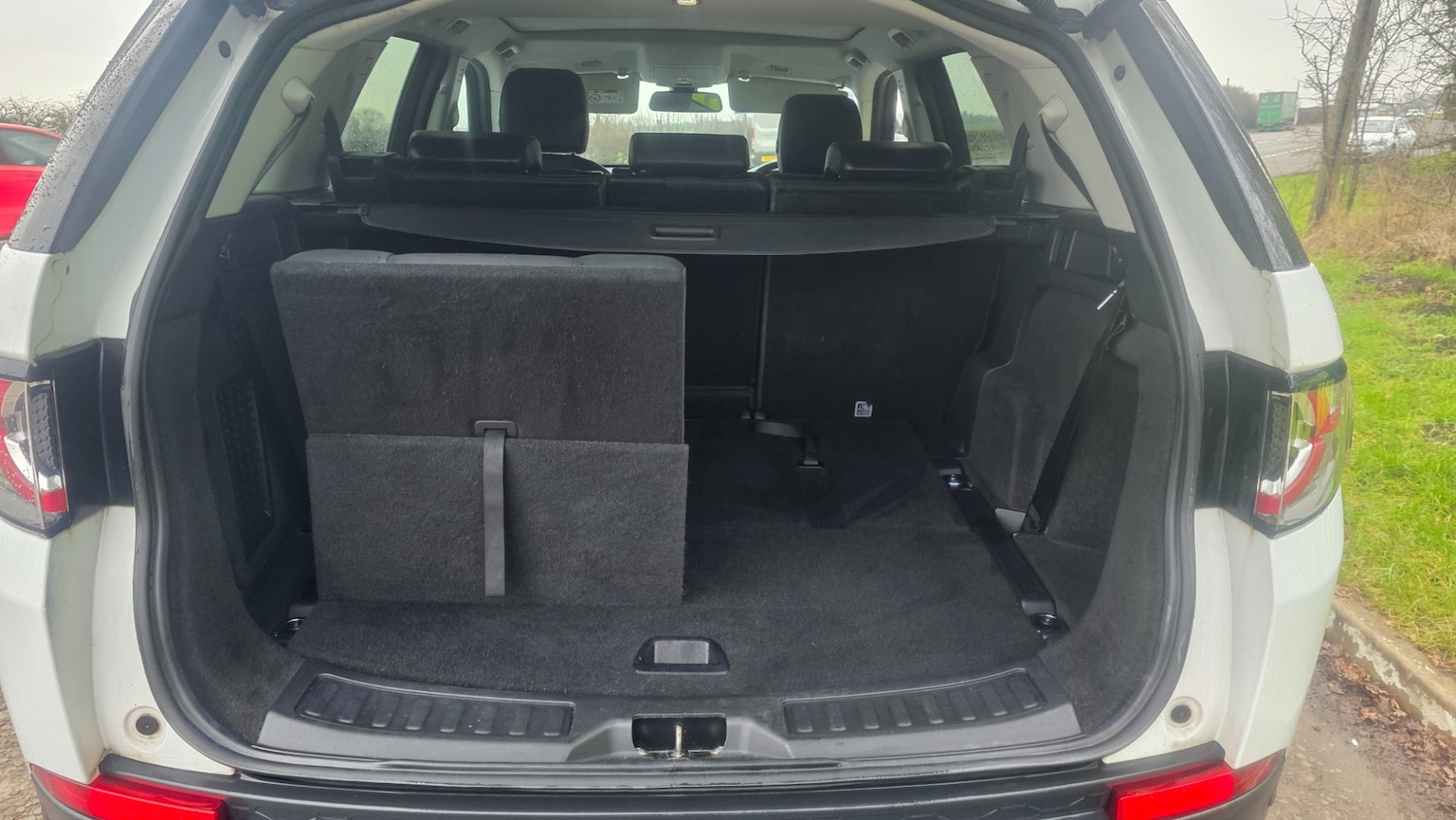 Used Land Rover Discovery Sport 2016 for sale - 77329397: Photo 7