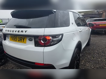 Used Land Rover Discovery Sport 2015 for sale - 77186518: Photo