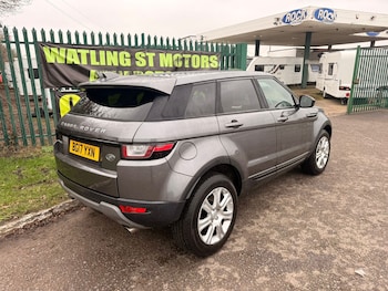 Used Land Rover Range Rover Evoque 2017 for sale - 77530610: Photo