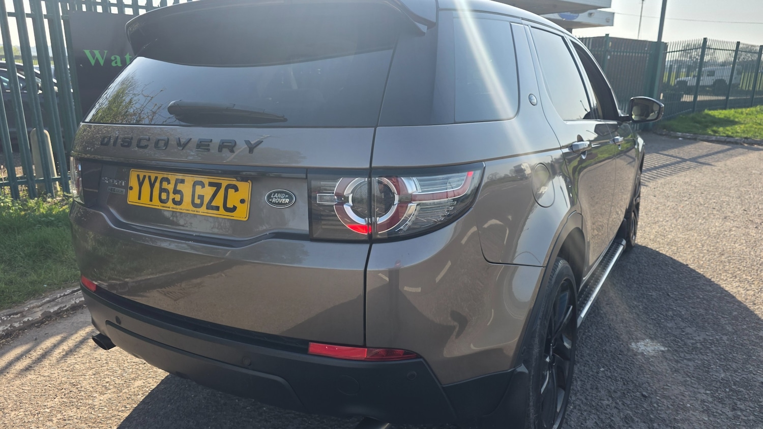 Used Land Rover Discovery Sport 2015 for sale - 78173067: Photo 4
