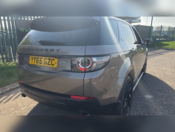 Used Land Rover Discovery Sport 2015 for sale - 78173067: Photo