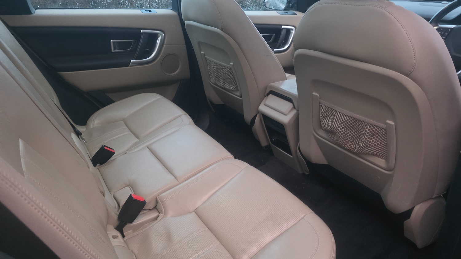 Used Land Rover Discovery Sport 2016 for sale - 77539923: Photo 16