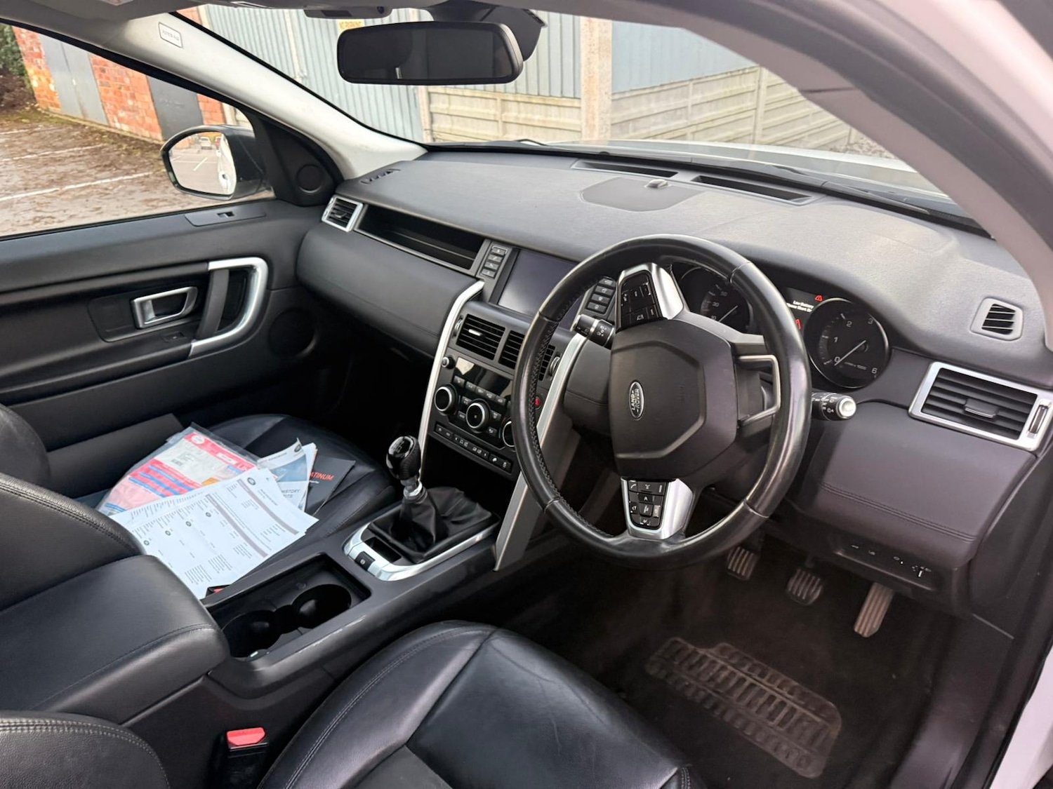 Used Land Rover Discovery Sport 2015 for sale - 76606121: Photo 15