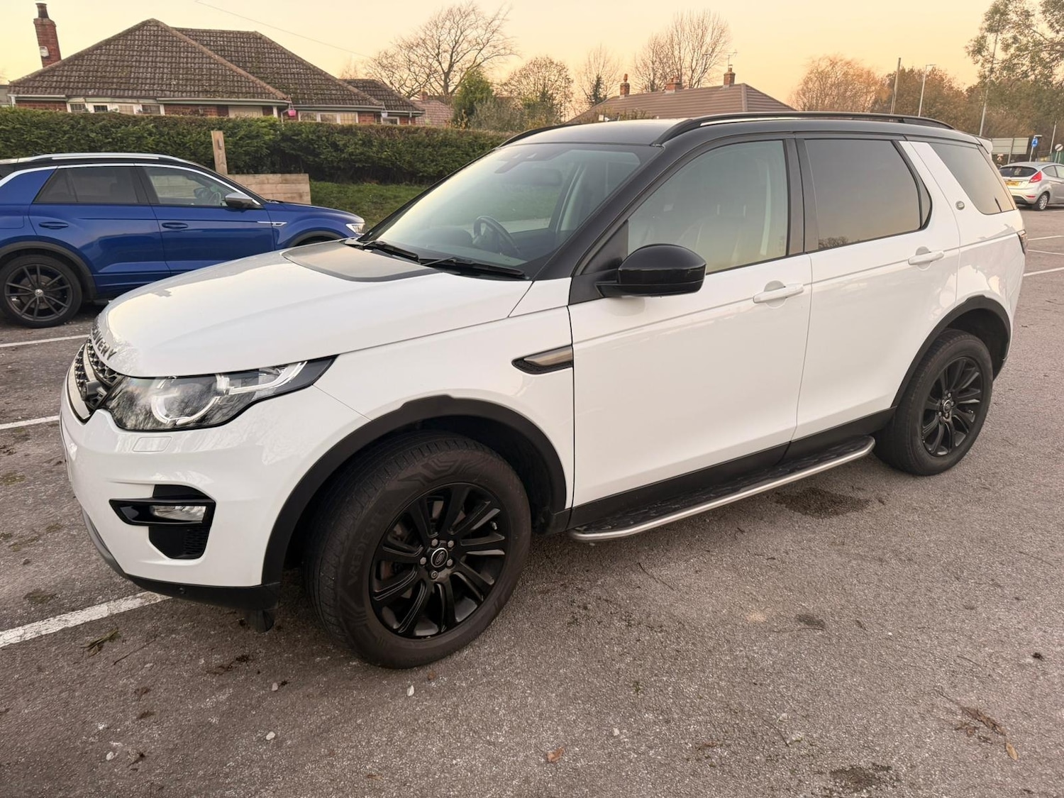 Used Land Rover Discovery Sport 2015 for sale - 76606121: Photo 2