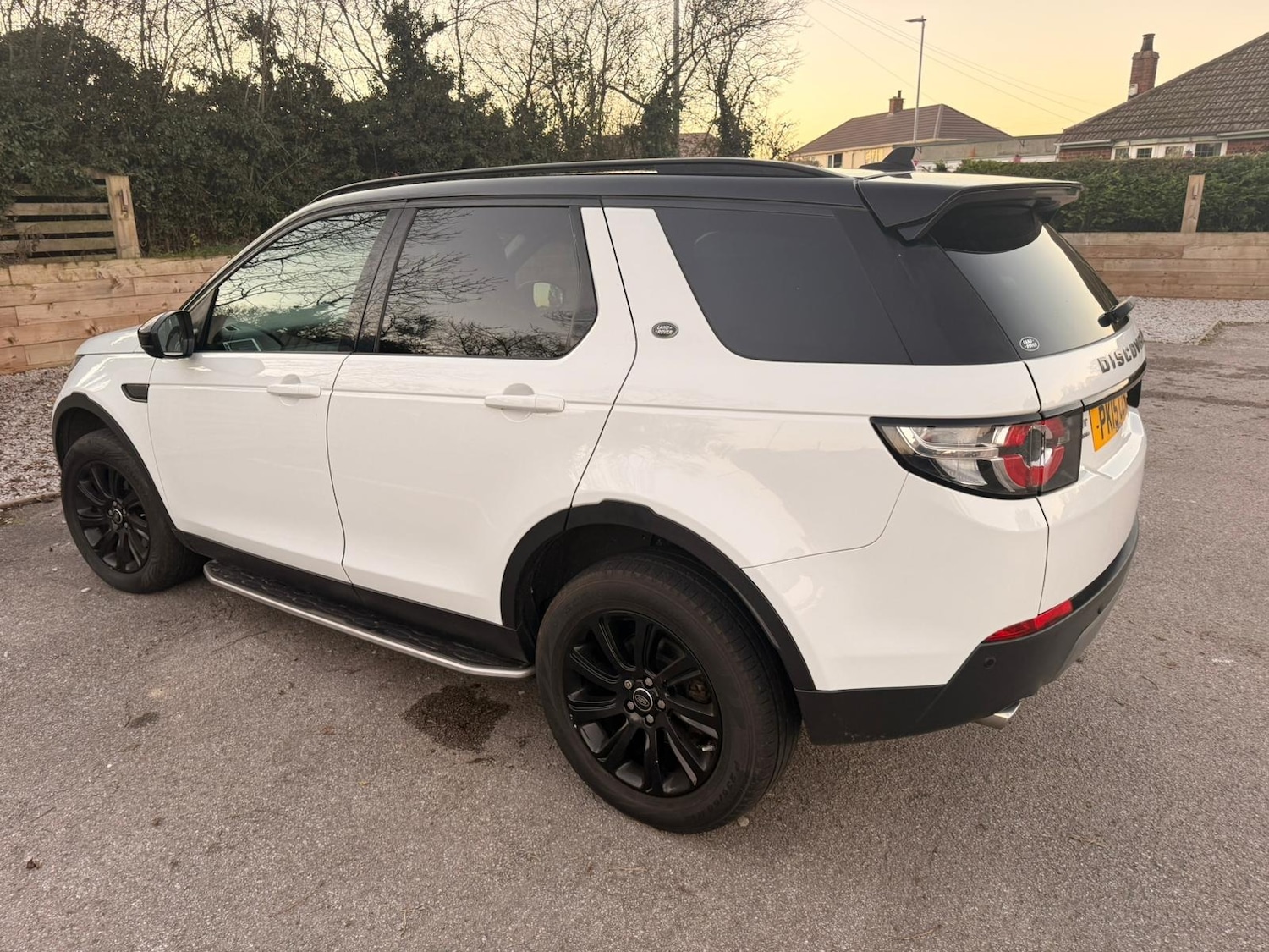Used Land Rover Discovery Sport 2015 for sale - 76606121: Photo 4