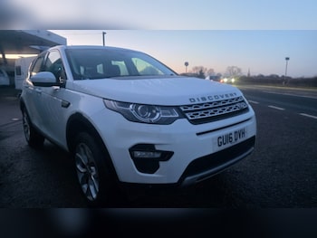 Used Land Rover Discovery Sport 2016 for sale - 77530617: Photo