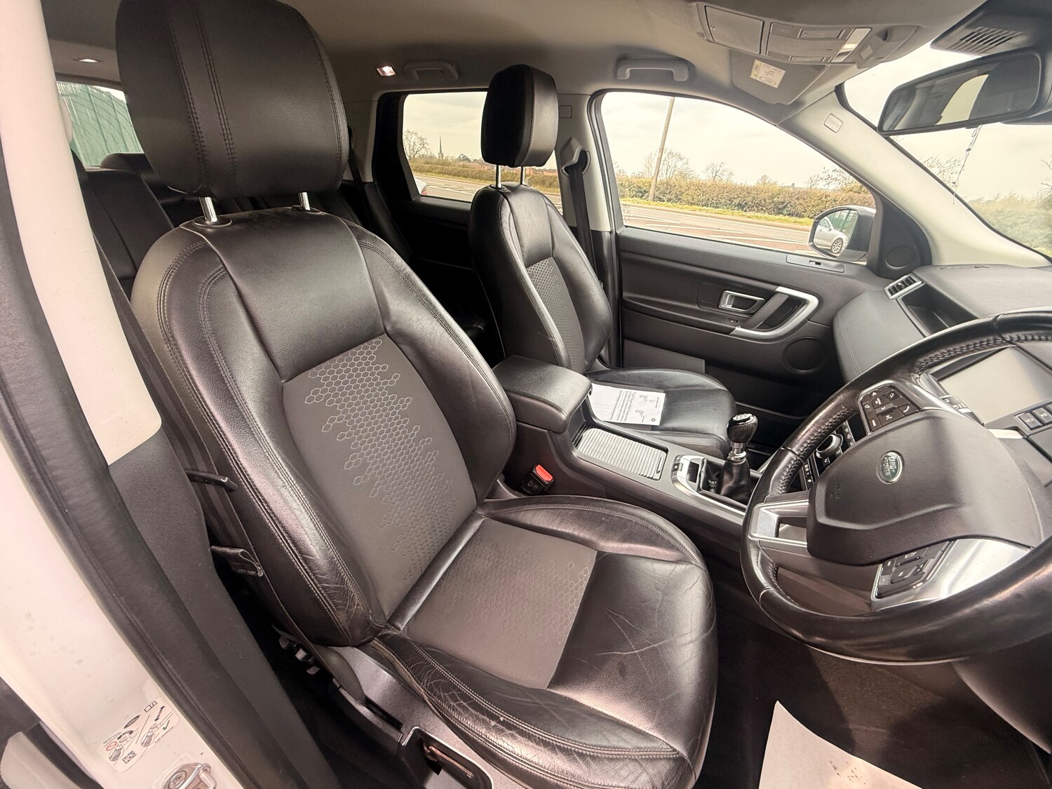 Used Land Rover Discovery Sport 2016 for sale - 77995211: Photo 15