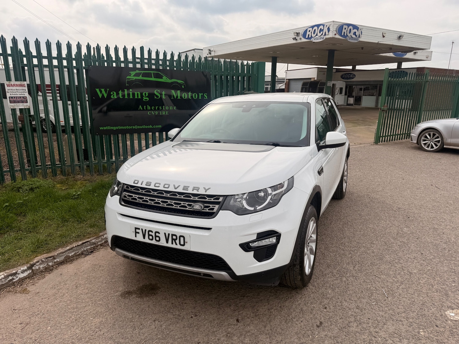 Used Land Rover Discovery Sport 2016 for sale - 77995211: Photo 4