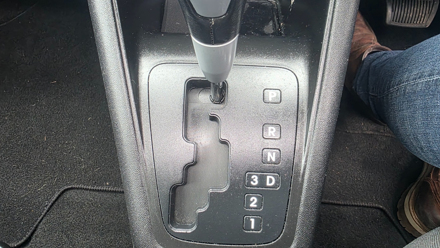 Used Kia Venga 2011 for sale - 76093903: Photo 20