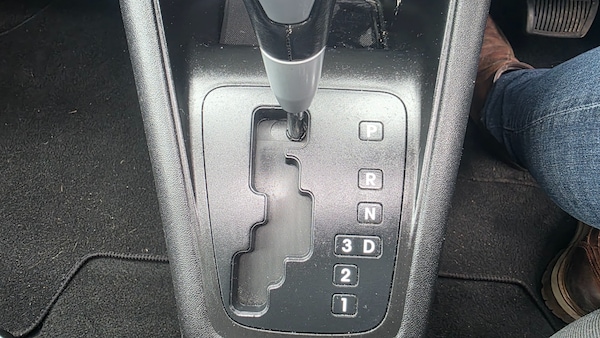 Used Kia Venga 2011 for sale - 76093903: Photo 21