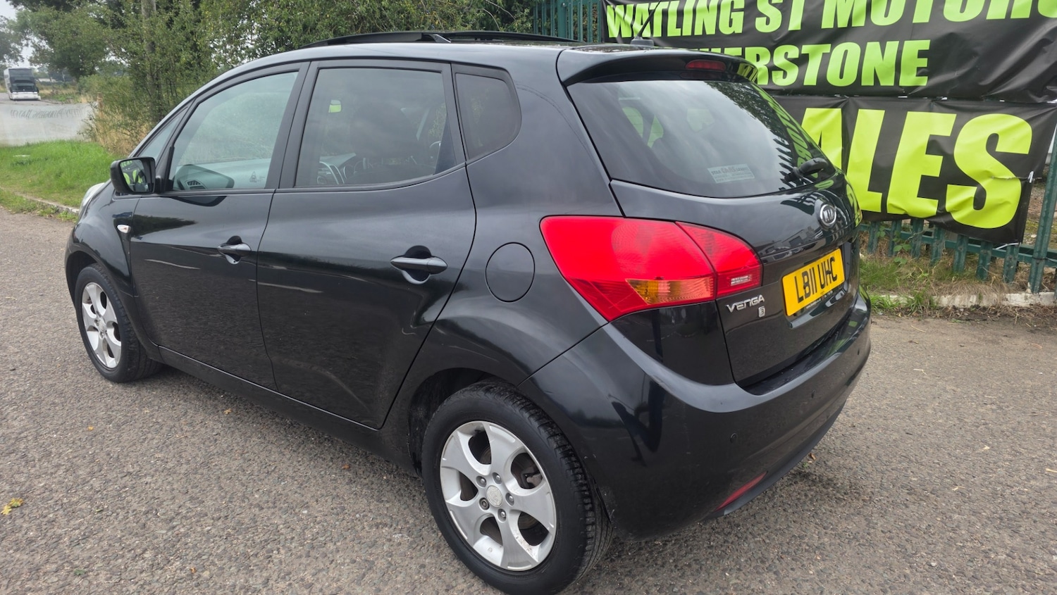 Used Kia Venga 2011 for sale - 76093903: Photo 3