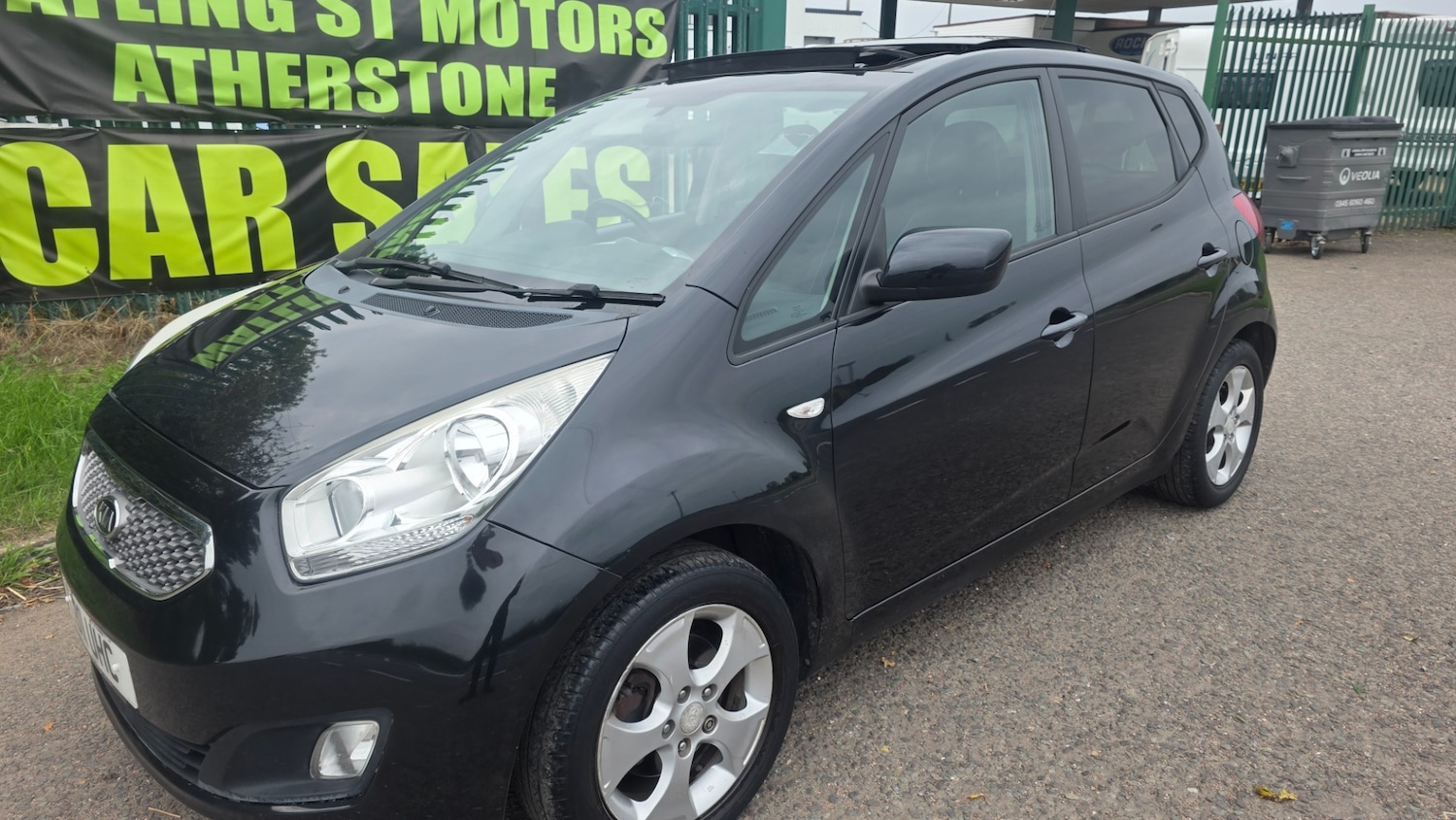 Used Kia Venga 2011 for sale - 76093903: Photo 6