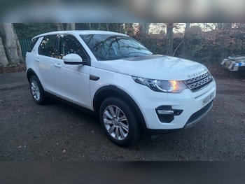 Land Rover Discovery Sport feature image