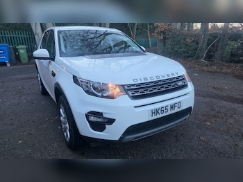 Used Land Rover Discovery Sport 2016 for sale - 77530607: Photo