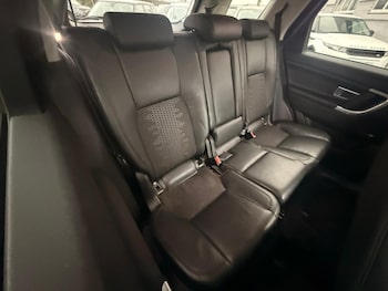 Used Land Rover Discovery Sport 2016 for sale - 77189076: Photo