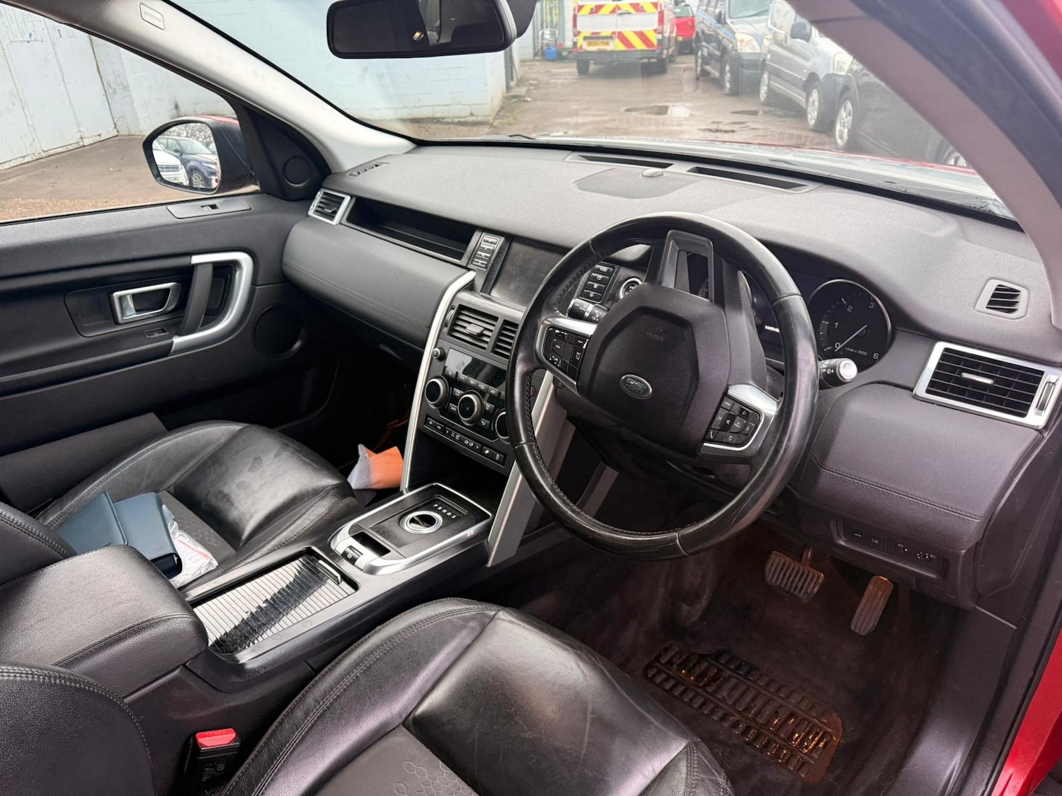 Used Land Rover Discovery Sport 2016 for sale - 77189076: Photo 7