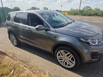 Used Land Rover Discovery Sport 2016 for sale - 75171795: Photo