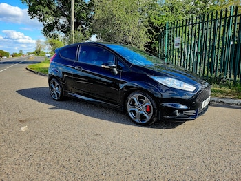 Used Ford Fiesta 2017 for sale - 78824738: Photo