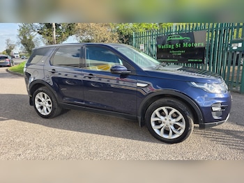 Used Land Rover Discovery Sport 2015 for sale - 78233202: Photo