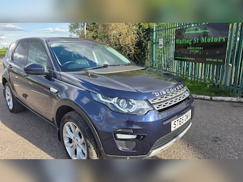 Used Land Rover Discovery Sport 2015 for sale - 78233202: Photo