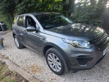 Used Land Rover Discovery Sport 2016 for sale - 75137916: Photo