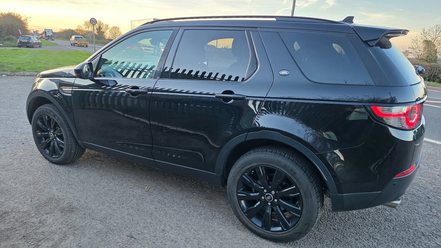 Used Land Rover Discovery Sport 2016 for sale - 77942201: Photo 11