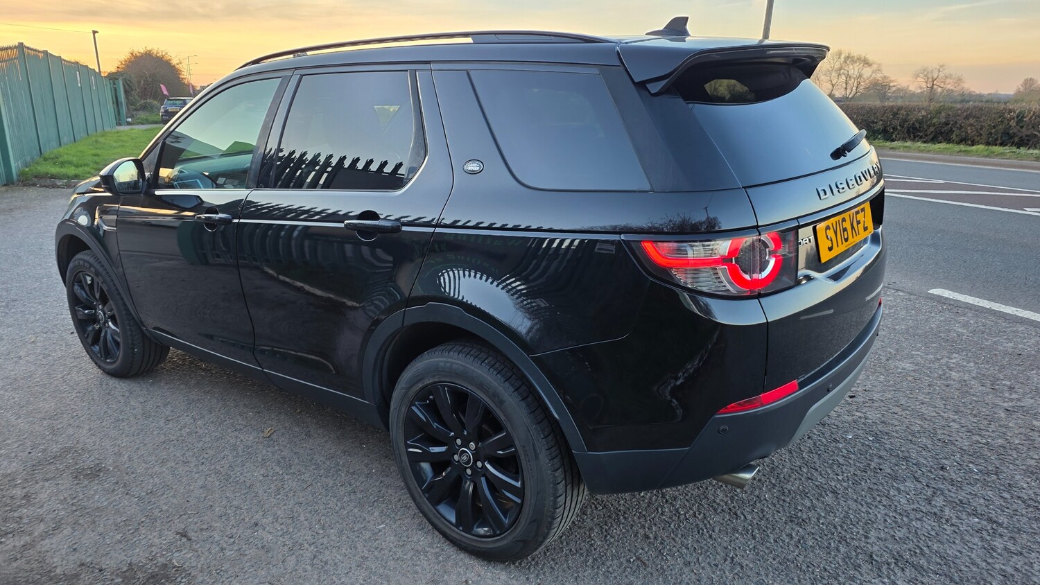Used Land Rover Discovery Sport 2016 for sale - 77942201: Photo 14