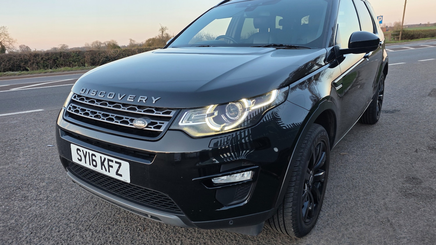 Used Land Rover Discovery Sport 2016 for sale - 77942201: Photo 6