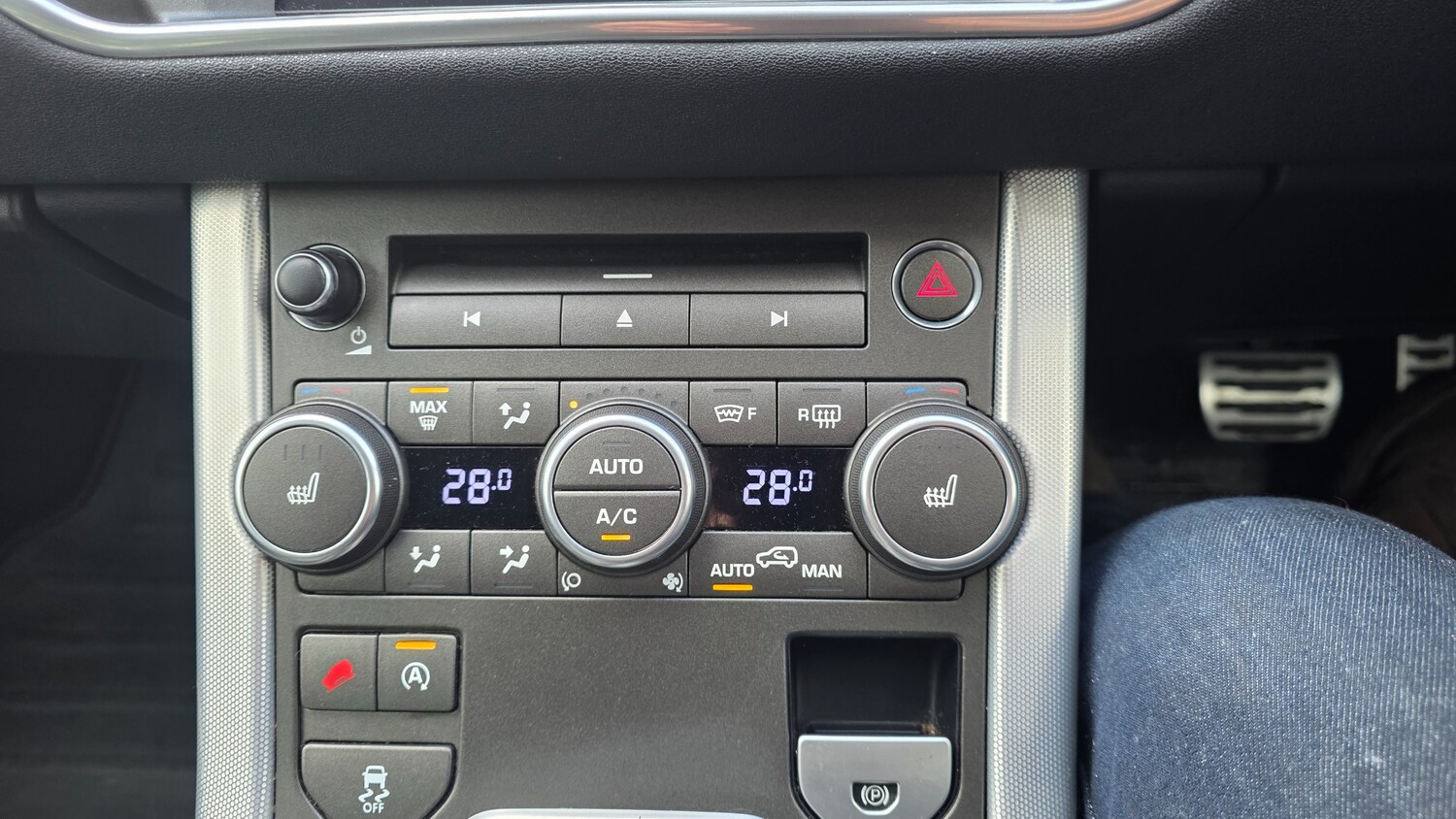 Used Land Rover Range Rover Evoque 2015 for sale - 78009197: Photo 24