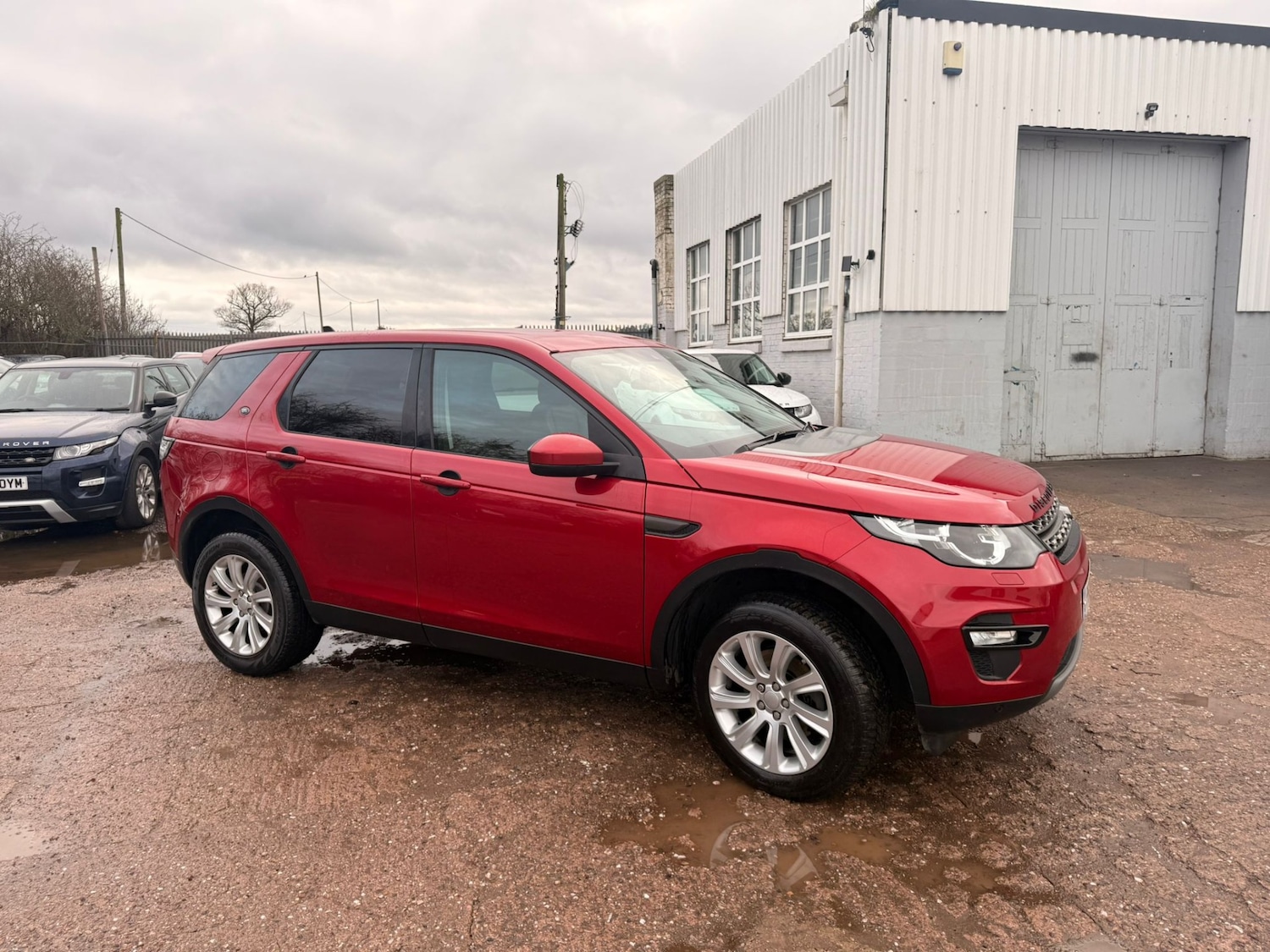 Used Land Rover Discovery Sport 2015 for sale - 77201423: Photo 11