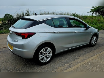 Used Vauxhall Astra 2016 for sale - 75406964: Photo