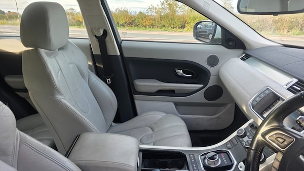Used Land Rover Range Rover Evoque 2012 for sale - 76237299: Photo 8