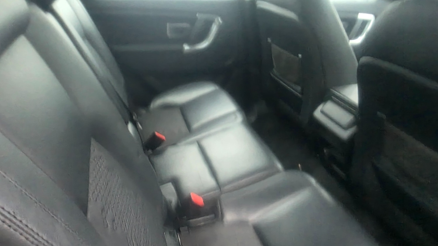 Used Land Rover Discovery Sport 2016 for sale - 76591340: Photo 3