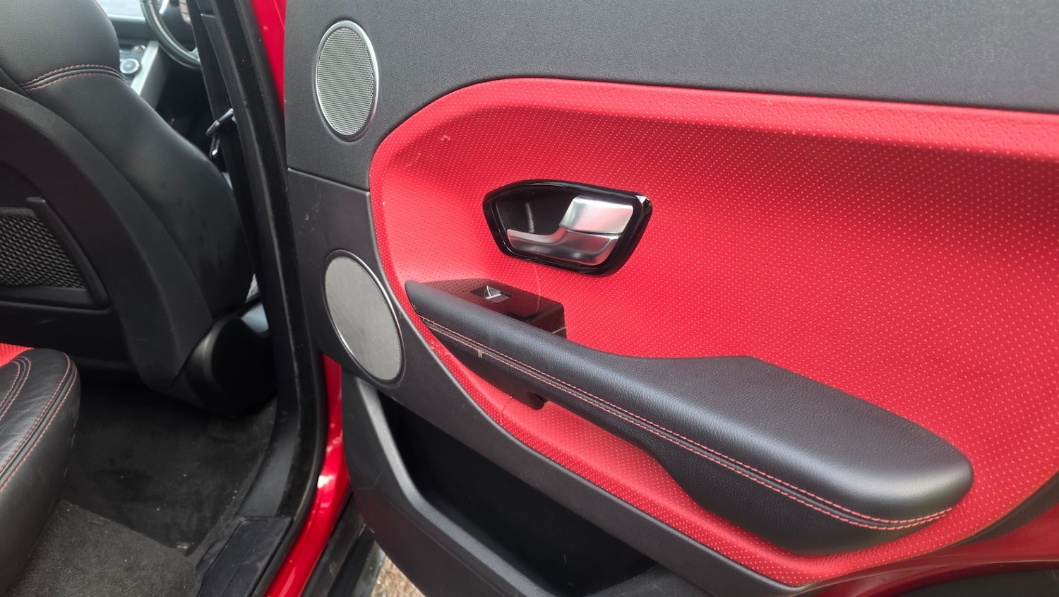 Used Land Rover Range Rover Evoque 2015 for sale - 77357424: Photo 25