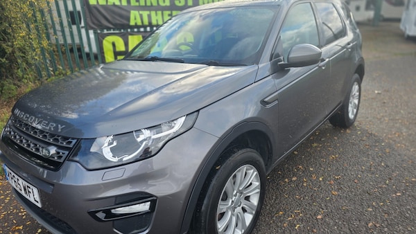 Used Land Rover Discovery Sport 2015 for sale - 76325032: Photo 1