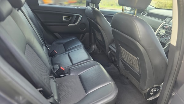 Used Land Rover Discovery Sport 2015 for sale - 76325032: Photo 21