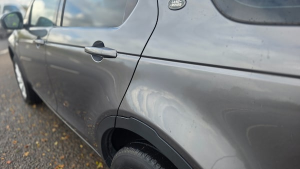 Used Land Rover Discovery Sport 2015 for sale - 76325032: Photo 7