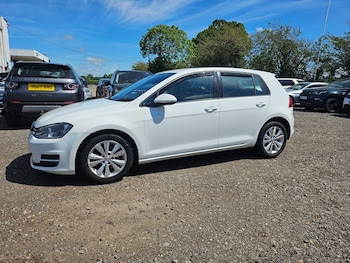 Used Volkswagen Golf 2014 for sale - 78703356: Photo