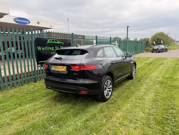 Used Jaguar F-Pace 2017 for sale - 78450750: Photo