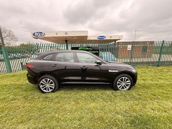 Used Jaguar F-Pace 2017 for sale - 78450750: Photo
