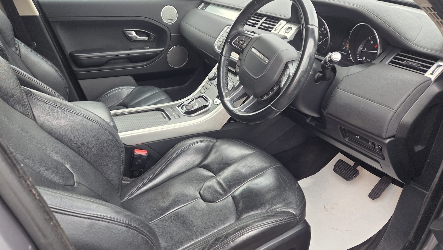 Used Land Rover Range Rover Evoque 2012 for sale - 76560132: Photo 6