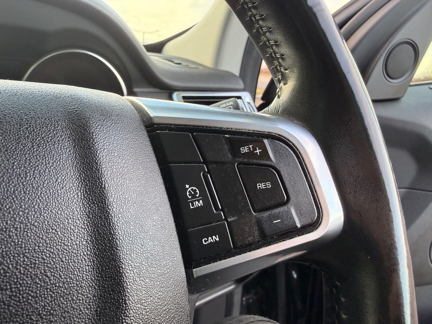 Used Land Rover Discovery Sport 2018 for sale - 77314206: Photo 24