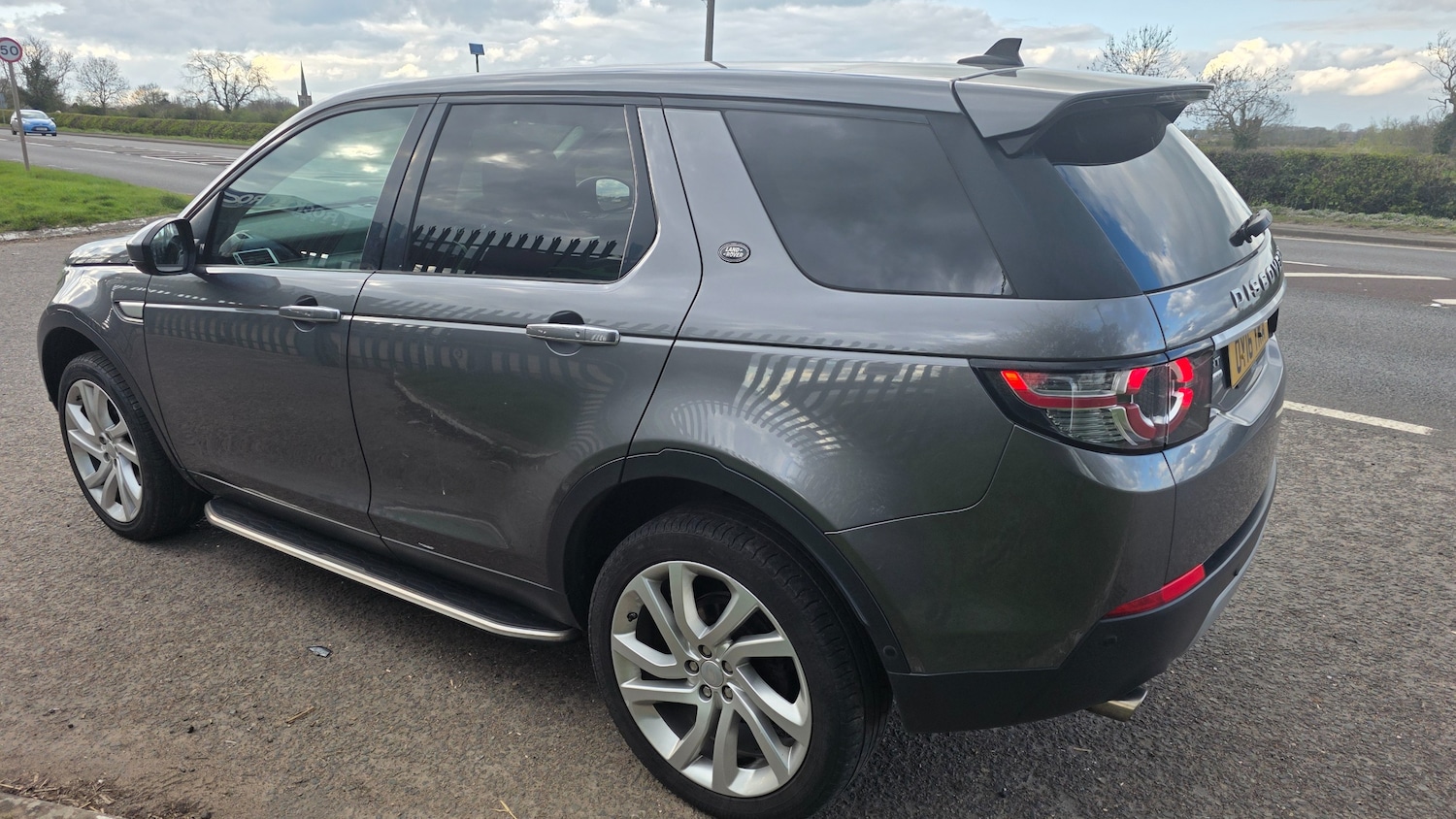 Used Land Rover Discovery Sport 2016 for sale - 78083941: Photo 15